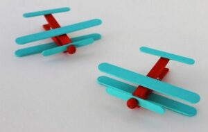 Mainan Pesawat Berbahan Stik Es Krim